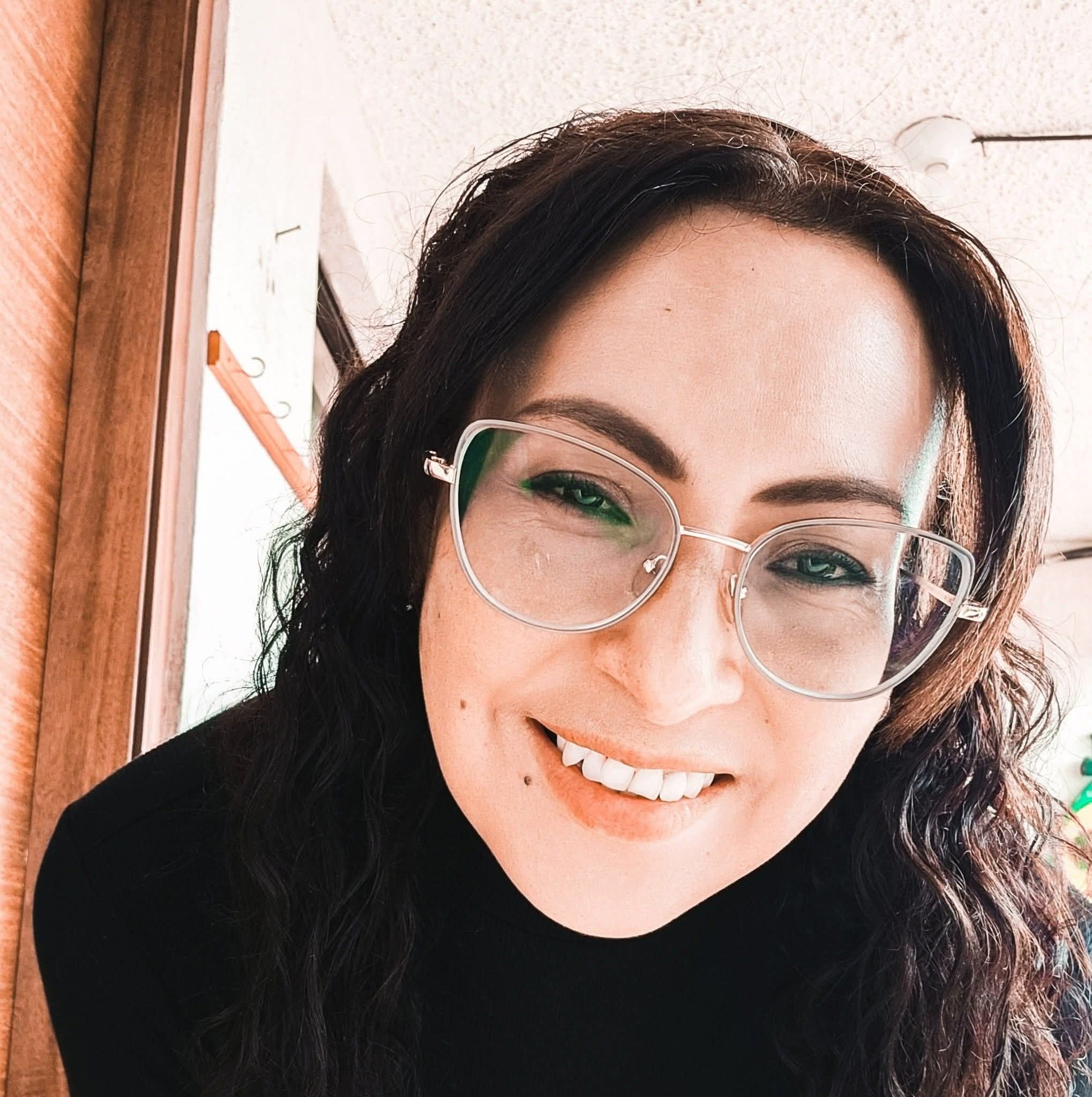 Dra. Mónica Lozano